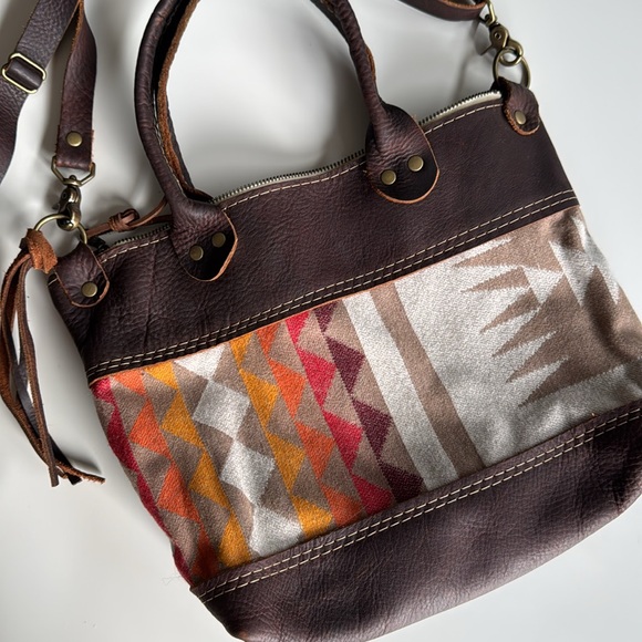 Pendleton Multicolor Patterned Bag - Picture 2 of 4
